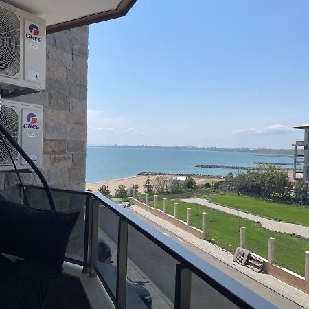 Brand New First Line Sea View 2 Bedroom Apartment بورغاس المظهر الخارجي الصورة